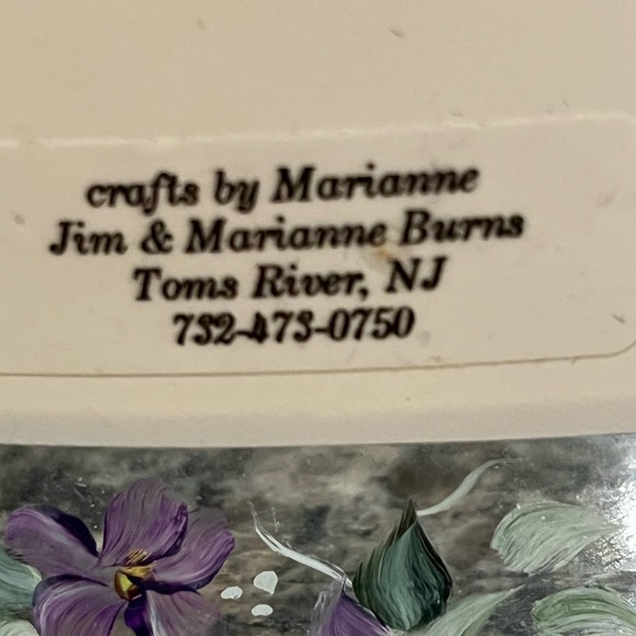 HAND PAINTED PICTURE FRAME - Picture 4 of 4